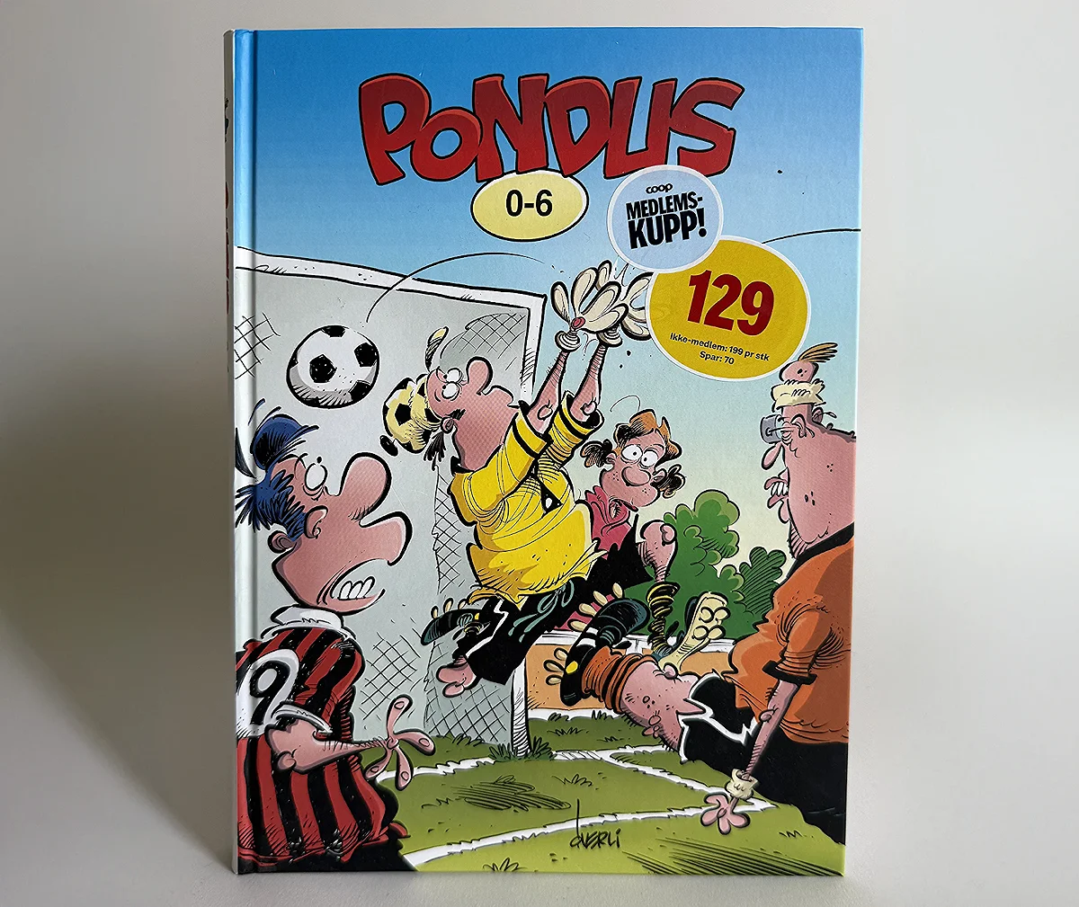 Klistremerker som viser tilbud på pondus bok