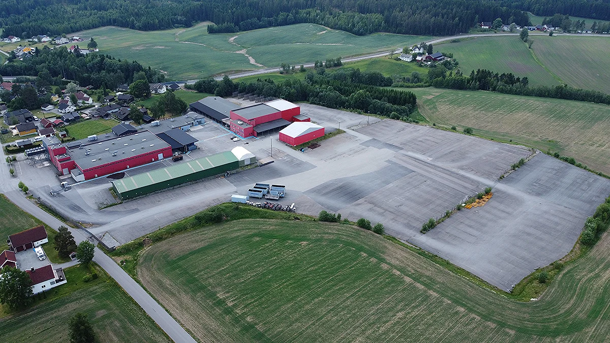 Aksell logistikk - flyfoto av lagerbyggninger